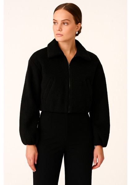 Kadın Kısa Teddy Ceket – Yumuşak Dokulu, Fermuarlı, Sıcak Tutucu
