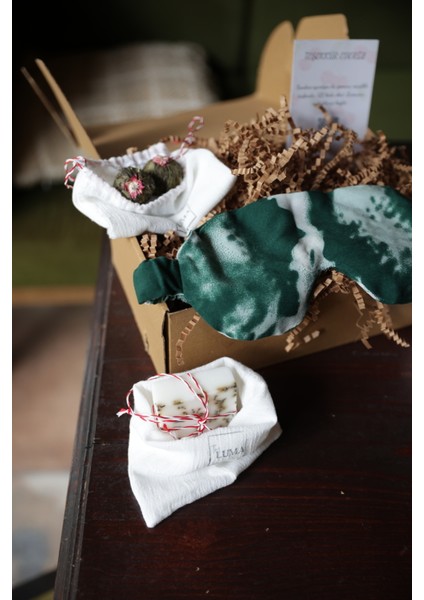 Luma Touch Kiraz-Vişne Çekirdekli Lavantalı Göz Maskesi, Doğal Mum, Blossom Tea & Meditasyon Seti