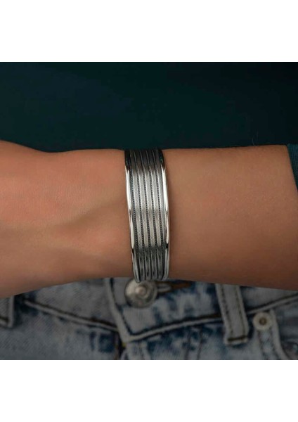 Hk Gümüş Kadın Bilezik Eskitme Desenli |Gümüş Takı Hediyelik Ürünler indirimleri