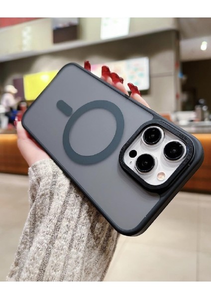 Iphone Uyumlu Focus Magsafe Destekli Kılıf