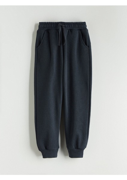 Lcw Cey Yeni Sezon Bisiklet Yaka Erkek Çocuk Sweatshirt ve Eşofman Alt indirimleri