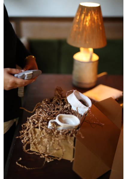 Luma Touch Kiraz-Vişne Çekirdekli Lavantalı Göz Maskesi, Doğal Mum, Blossom Tea & Meditasyon Seti