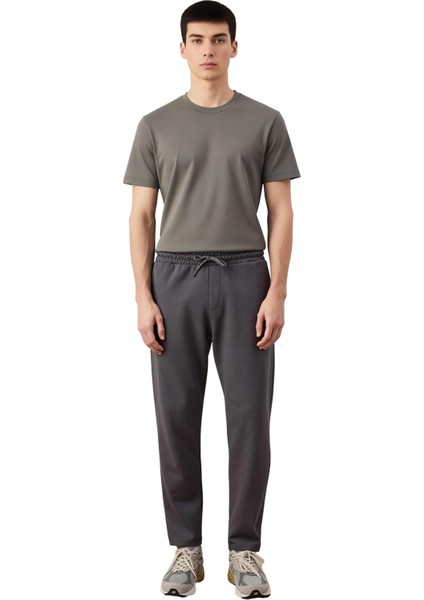 Erkek Düz Paça Kışlık Pantolon Fonksiyonel Dayanıklı Kaliteli Konforlu Estetik Premium Şık