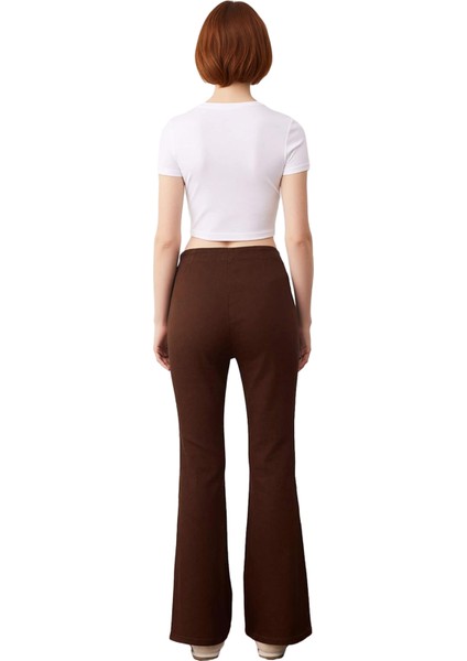 Kadın Haki Gabardin Flare Pantolon Bağcıklı Detaylı Fonksiyonel Dayanıklı Kaliteli Estetik fiyatları