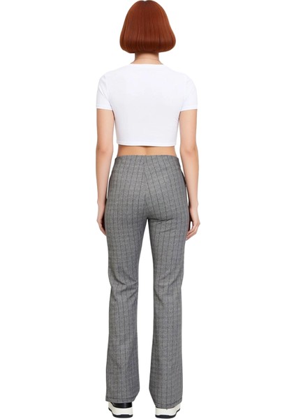 Kadin Klasik Cizgili Flare Kesim Pantolon Fonksiyonel Dayanıklı Kaliteli Konforlu Estetik Şık fiyatları