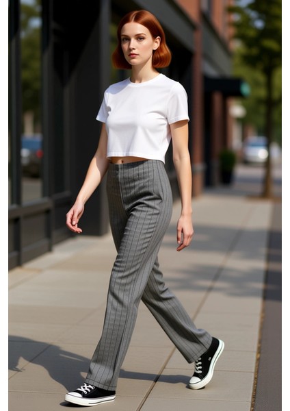 Kadin Klasik Cizgili Flare Kesim Pantolon Fonksiyonel Dayanıklı Kaliteli Konforlu Estetik Şık indirimleri