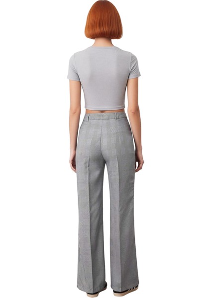 Kadın Ekose Flare Pantolon Fonksiyonel Dayanıklı Kaliteli Konforlu Estetik Premium Modern Şık fiyatları