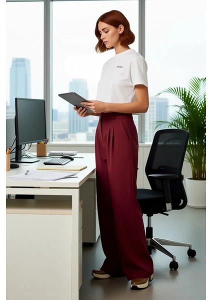 Kadın Geniş Paça Pilili Dokuma Pantolon Fonksiyonel Dayanıklı Kaliteli Konforlu Estetik Şık modelleri