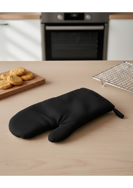 Su Geçirmez Profesyonel Mutfak Seti – Ayarlanabilir Siyah Şef Önlüğü ve Dayanıklı Kaymaz Tek Fırın Eldiveni, Şık ve Kullanışlı Tasarım” modelleri