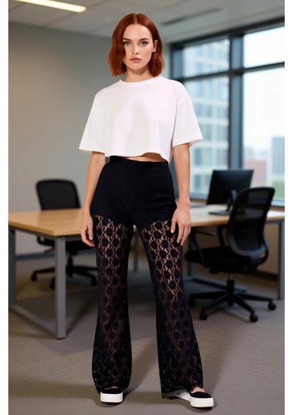 Kadın Çiçek Desenli Flare Pantolon Fonksiyonel Dayanıklı Kaliteli Konforlu Estetik Premium modelleri