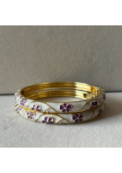 Mineli Pirinç Mor Çiçek Motifli Gold Kadın Bilezik fırsatları