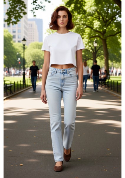 Kadın Açık Yüksek Bel Flare Denim Pantolon Fonksiyonel Dayanıklı Kaliteli Konforlu Estetik fırsatları