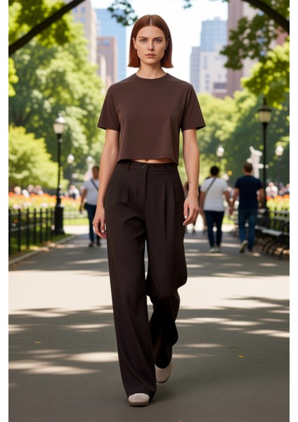 Kadın Pilili Geniş Paça Dokuma Pantolon Fonksiyonel Dayanıklı Kaliteli Konforlu Estetik Şık fiyatları