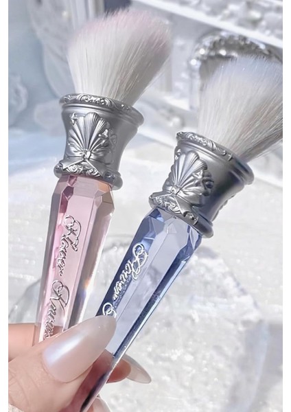 Shell’s Kristal Pembe Jewel Açılı Allık Fırçası fiyatları