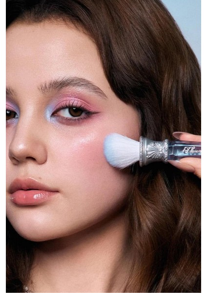 Shell’s Kristal Pembe Jewel Açılı Allık Fırçası modelleri