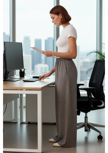 Kadın Cool & Comfort Çizgili Geniş Paça Pantolon Fonksiyonel Dayanıklı Kaliteli Konforlu Şık