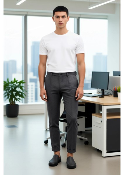 Erkek Açık Dokuma Kumaş Pileli Pantolon Fonksiyonel Dayanıklı Kaliteli Konforlu Estetik Şık