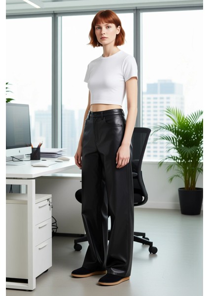 Kadın Parlak Kaplama Geniş Paça Pantolon Fonksiyonel Dayanıklı Kaliteli Konforlu Estetik Şık fiyatları