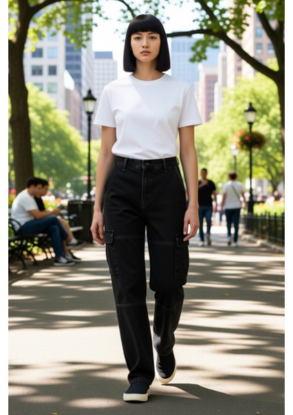 Erkek Bol Kesim Kargo Cep Detaylı Denim Pantolon Fonksiyonel Dayanıklı Kaliteli Konforlu Şık modelleri