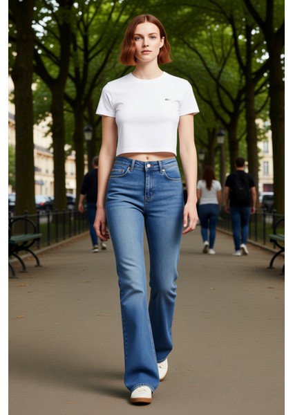 Kadın Flare Kesim Denim Pantolon Yüksek Bel Esnek Kumaş Günlük Stil Fonksiyonel Dayanıklı Şık modelleri