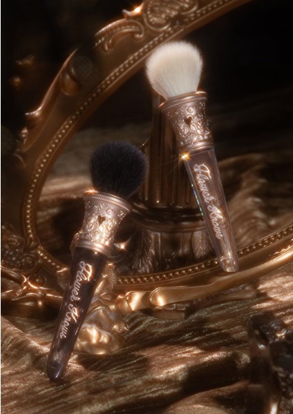 Obsidyen Allık Fırçası, Lüks Sentetik & Merino Karışımı indirimleri