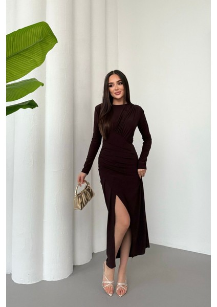 Kadın Drapeli Uzun Kollu Yırtmaç Detaylı Büzgülü Elbise