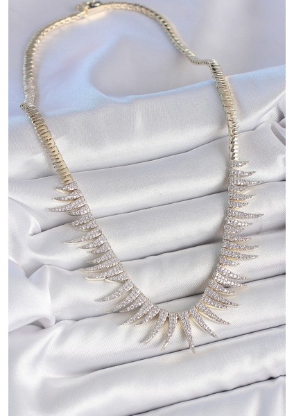 Pirinç Gold Renk Zirkon Taşlı Sivri Model VIP Seri Kadın Kolye - TJ-BKO10202 fiyatları