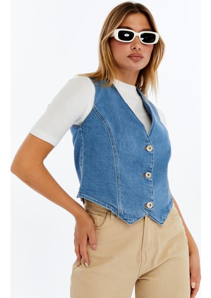 Kadın Denim Yelek – Şık Düğmeli Jean Yelek, Günlük ve Casual Kombin modelleri