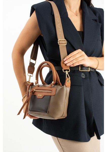 Kadın Omuz ve El Çantası – Çok Bölmeli, Deri Detaylı, Fermuarlı Günlük Kullanım Çantası modelleri