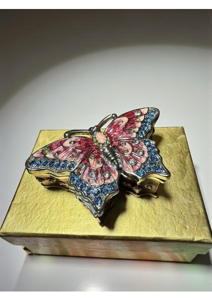 Vintage Dekoratif Kelebek Tasarımlı Mücevher Kutusu, Pembe ve Mavi Kristal Taşlı, Altın Rengi Metal Detaylı, Biblo ve Takı Saklama indirimleri