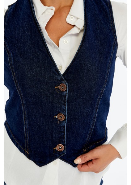 Kadın Denim Yelek – Şık Düğmeli Jean Yelek, Günlük ve Casual Kombin