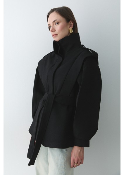 Siyah Apoletli Vatkalı Kaşe Kaban - 1005 fiyatları