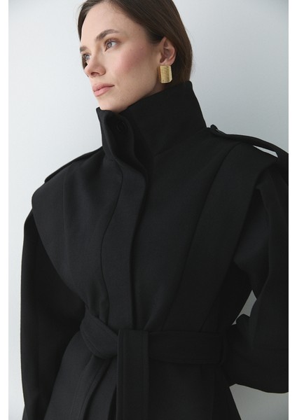 Siyah Apoletli Vatkalı Kaşe Kaban - 1005 modelleri