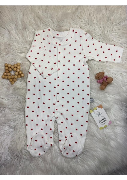 Kırmızı Kalpli Bebek Tulum