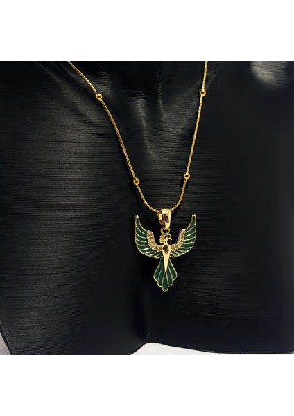Yeşil Mineli Antik Kuş Çelik Kolye modelleri