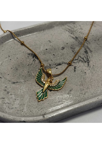 Yeşil Mineli Antik Kuş Çelik Kolye