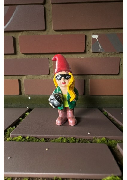 Dekoratif Biblo, Gözlüklü Motosikletli Kız Heykeli, Ev Ofis Dekorasyonu, 12X6 cm Hediye Seçeneği fırsatları