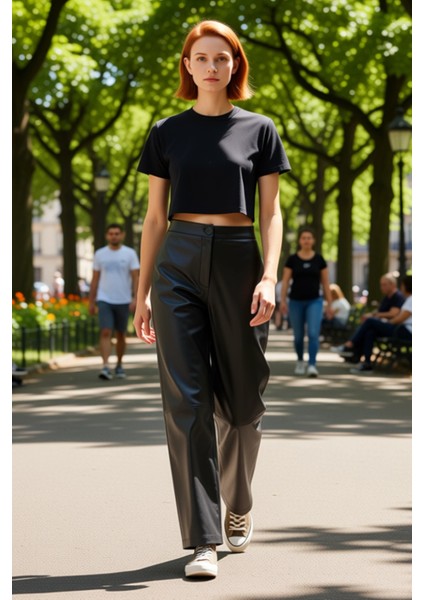 Kadın Suni Deri Geniş Kesim Pantolon Fonksiyonel Dayanıklı Kaliteli Konforlu Estetik Rahat modelleri