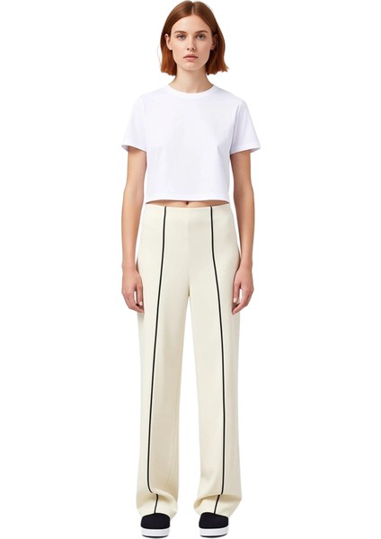 Biye Detaylı Düz Kesim Kadın Pantolonu Fonksiyonel Dayanıklı Kaliteli Konforlu Estetik Şık fırsatları