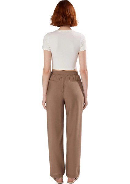 Kadın Düz Dokuma Wide Leg Pantolon Fonksiyonel Dayanıklı Kaliteli Konforlu Estetik Premium indirimleri