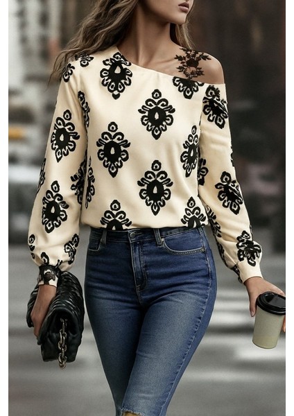 Kadın Askılı Uzun Kollu Omuzlardan Açık Desenli Mosskrep Bluz