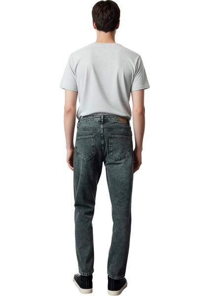 Kadın Için Koyu Denim Kot Pantolon Rahat Kesim Fonksiyonel Dayanıklı Kaliteli Konforlu Şık indirimleri