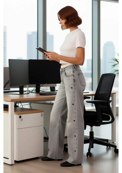 Kadın Yıldız Detaylı Wide Leg Jean Pantolon Fonksiyonel Dayanıklı Kaliteli Konforlu Modern fiyatları