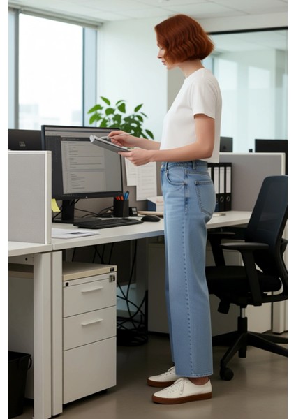 Kadın Kesik Paça Straight Fit Denim Pantolon Fonksiyonel Dayanıklı Kaliteli Konforlu Rahat fiyatları