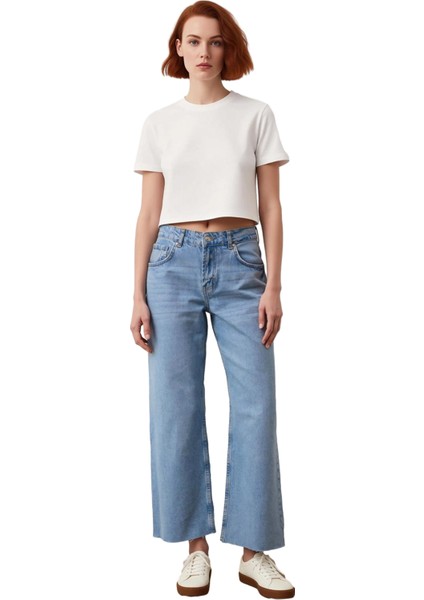 Kadın Kesik Paça Straight Fit Denim Pantolon Fonksiyonel Dayanıklı Kaliteli Konforlu Rahat fırsatları