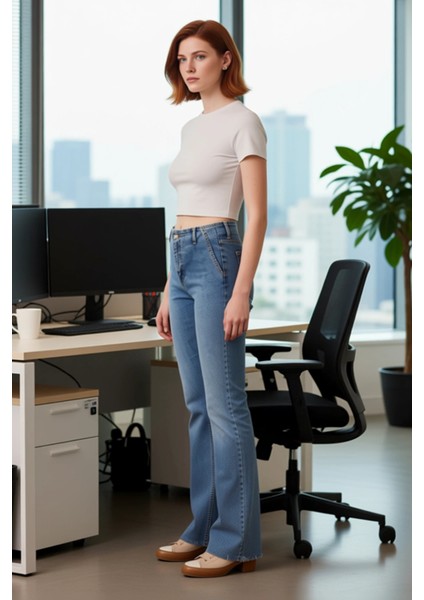 Kadın Yüksek Bel Flare Paça Denim Pantolon Fonksiyonel Dayanıklı Kaliteli Konforlu Estetik fiyatları