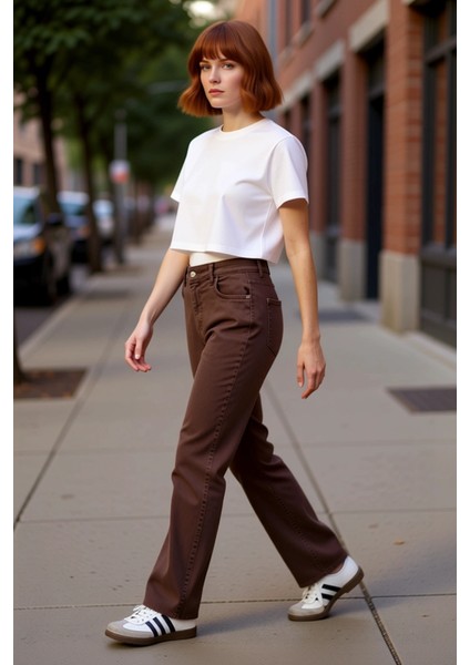 Kadın Yüksek Bel Flare Kesim Jean Pantolon Fonksiyonel Dayanıklı Kaliteli Konforlu Estetik