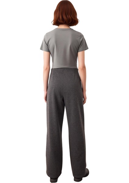 Kadın Antrasit Pileli Geniş Paça Örme Pantolon Fonksiyonel Dayanıklı Kaliteli Konforlu Şık indirimleri