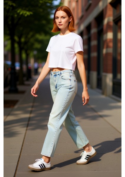 Kadın Açık Düz Kesim Denim Pantolon Fonksiyonel Dayanıklı Kaliteli Konforlu Estetik Modern