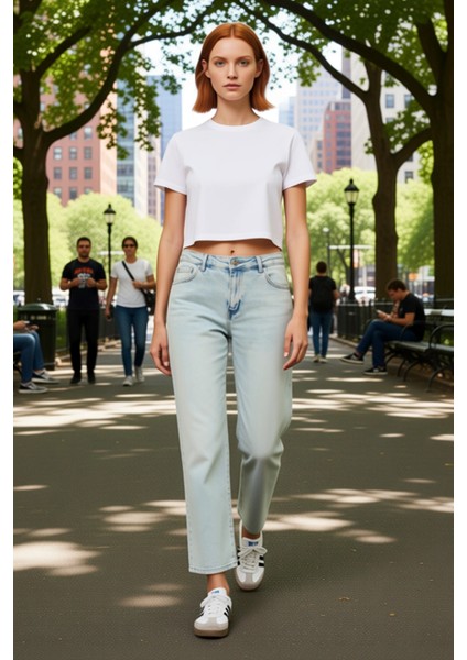 Kadın Açık Düz Kesim Denim Pantolon Fonksiyonel Dayanıklı Kaliteli Konforlu Estetik Modern modelleri